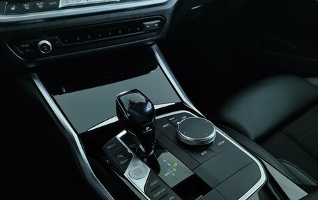 BMW 3 серия, 2019 год, 3 350 000 рублей, 19 фотография