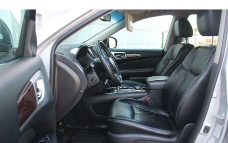 Nissan Pathfinder, 2014 год, 1 540 000 рублей, 12 фотография