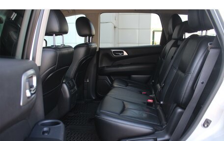 Nissan Pathfinder, 2014 год, 1 540 000 рублей, 13 фотография