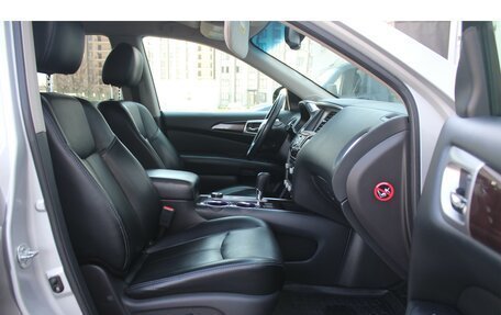 Nissan Pathfinder, 2014 год, 1 540 000 рублей, 15 фотография