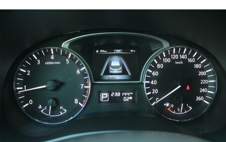 Nissan Pathfinder, 2014 год, 1 540 000 рублей, 32 фотография