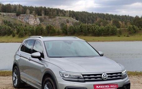 Volkswagen Tiguan II, 2019 год, 3 555 555 рублей, 1 фотография