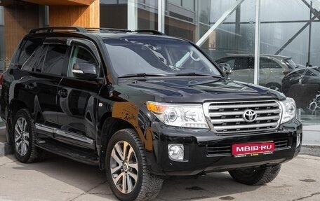 Toyota Land Cruiser 200, 2011 год, 3 235 000 рублей, 1 фотография