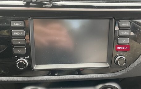 KIA Rio IV, 2018 год, 1 650 000 рублей, 6 фотография