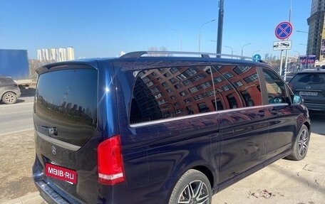 Mercedes-Benz V-Класс, 2017 год, 5 200 000 рублей, 5 фотография