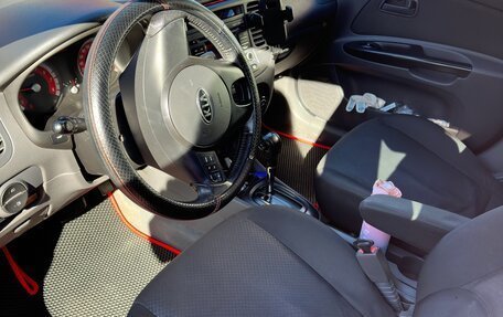 KIA Rio II, 2011 год, 630 000 рублей, 8 фотография