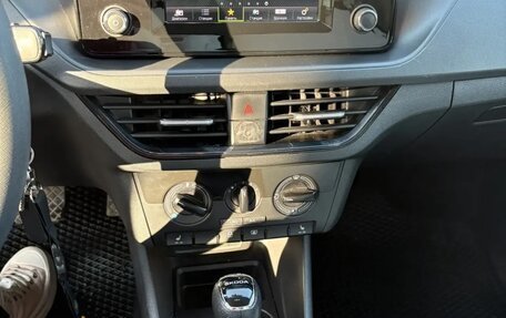 Skoda Rapid II, 2020 год, 1 550 000 рублей, 8 фотография