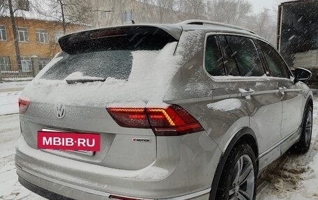 Volkswagen Tiguan II, 2019 год, 3 555 555 рублей, 6 фотография
