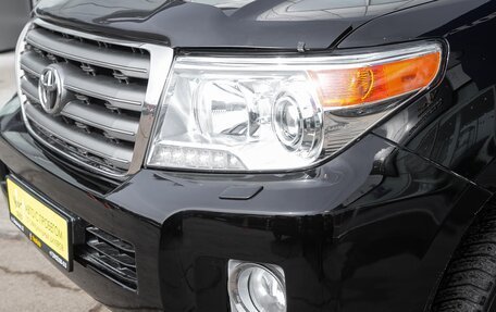 Toyota Land Cruiser 200, 2011 год, 3 235 000 рублей, 5 фотография