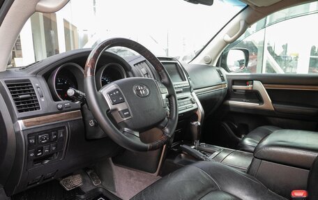 Toyota Land Cruiser 200, 2011 год, 3 235 000 рублей, 12 фотография