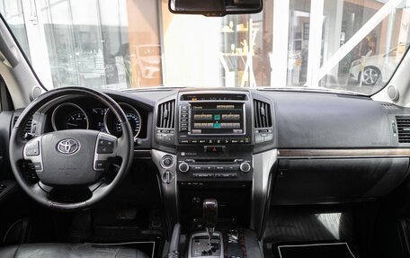 Toyota Land Cruiser 200, 2011 год, 3 235 000 рублей, 18 фотография