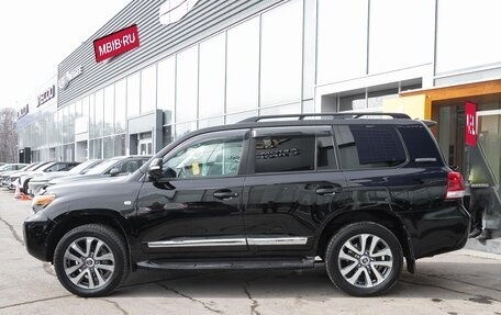 Toyota Land Cruiser 200, 2011 год, 3 235 000 рублей, 10 фотография