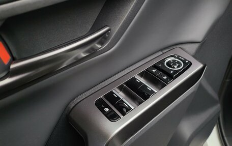 Toyota RAV4, 2025 год, 5 199 000 рублей, 15 фотография