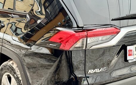 Toyota RAV4, 2019 год, 3 030 000 рублей, 12 фотография