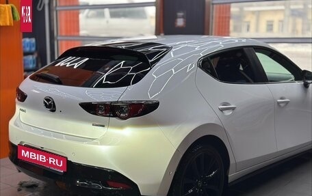 Mazda 3, 2019 год, 2 140 000 рублей, 10 фотография