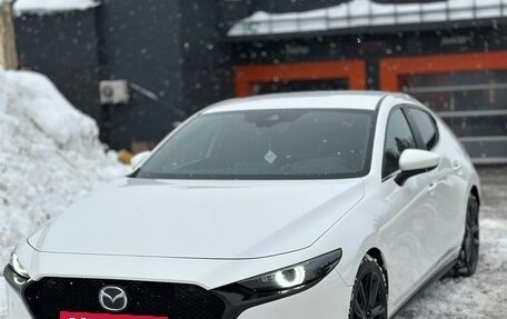 Mazda 3, 2019 год, 2 140 000 рублей, 7 фотография