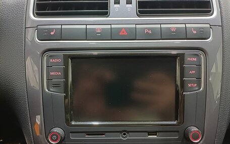 Volkswagen Polo VI (EU Market), 2018 год, 1 135 000 рублей, 14 фотография