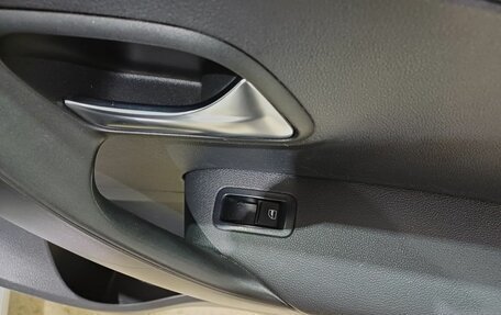 Volkswagen Polo VI (EU Market), 2018 год, 1 135 000 рублей, 30 фотография