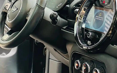 MINI Clubman, 2022 год, 1 720 000 рублей, 10 фотография