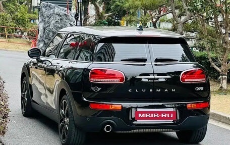 MINI Clubman, 2022 год, 1 720 000 рублей, 6 фотография