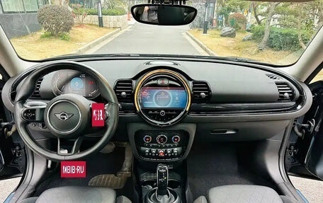 MINI Clubman, 2022 год, 1 720 000 рублей, 11 фотография