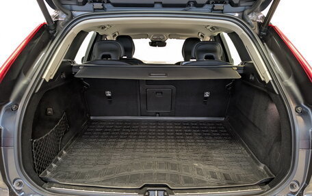 Volvo XC60 II, 2021 год, 4 590 000 рублей, 10 фотография