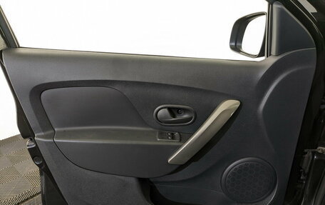 Renault Logan II, 2021 год, 1 200 000 рублей, 19 фотография