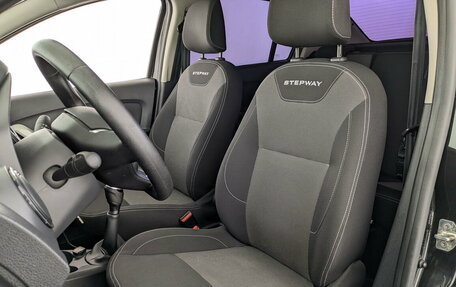 Renault Logan II, 2021 год, 1 200 000 рублей, 20 фотография