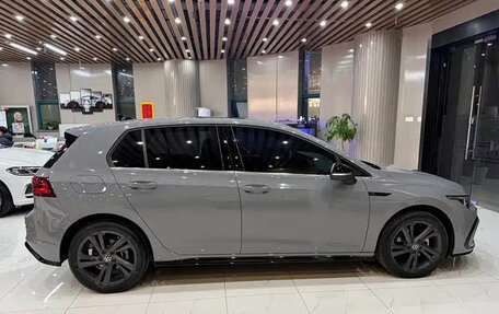 Volkswagen Golf VIII, 2022 год, 1 750 000 рублей, 5 фотография