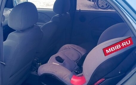 Chevrolet Aveo III, 2004 год, 180 000 рублей, 11 фотография