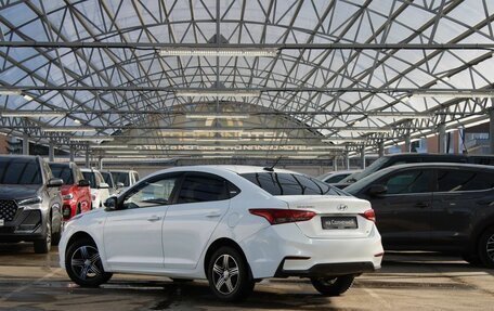 Hyundai Solaris II рестайлинг, 2017 год, 1 170 000 рублей, 3 фотография