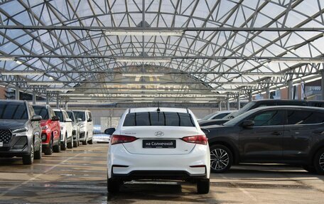 Hyundai Solaris II рестайлинг, 2017 год, 1 170 000 рублей, 4 фотография