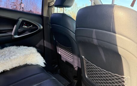 Toyota RAV4, 2011 год, 1 400 000 рублей, 11 фотография