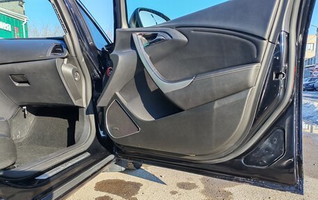 Opel Astra J, 2011 год, 650 000 рублей, 14 фотография