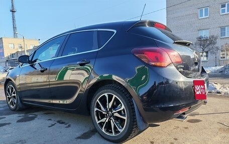 Opel Astra J, 2011 год, 650 000 рублей, 3 фотография