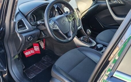 Opel Astra J, 2011 год, 650 000 рублей, 8 фотография