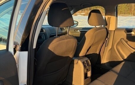 Volkswagen Jetta VI, 2014 год, 890 000 рублей, 8 фотография