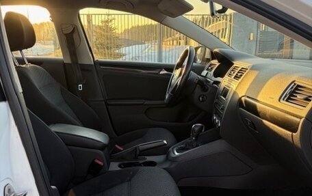 Volkswagen Jetta VI, 2014 год, 890 000 рублей, 10 фотография