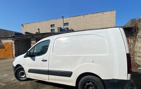 Peugeot Partner II рестайлинг 2, 2012 год, 550 000 рублей, 5 фотография