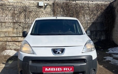 Peugeot Partner II рестайлинг 2, 2012 год, 550 000 рублей, 9 фотография