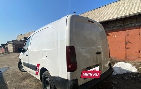 Peugeot Partner II рестайлинг 2, 2012 год, 550 000 рублей, 19 фотография