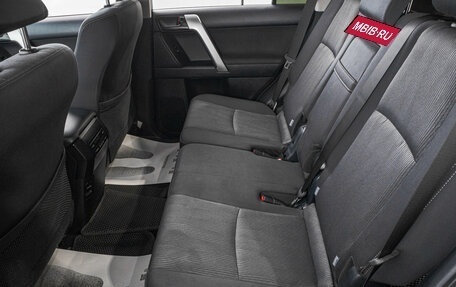 Toyota Land Cruiser Prado 150 рестайлинг 2, 2018 год, 4 799 000 рублей, 28 фотография