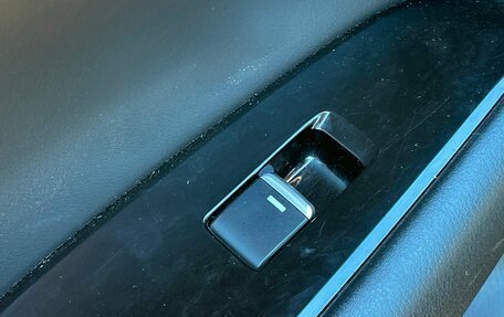 Mazda 6, 2018 год, 2 449 000 рублей, 22 фотография