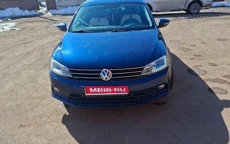 Volkswagen Jetta VI, 2015 год, 1 100 000 рублей, 1 фотография