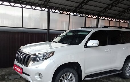Toyota Land Cruiser Prado 150 рестайлинг 2, 2014 год, 3 250 000 рублей, 1 фотография