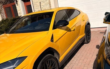 Lamborghini Urus I, 2021 год, 20 500 000 рублей, 2 фотография