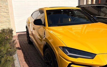 Lamborghini Urus I, 2021 год, 20 500 000 рублей, 3 фотография