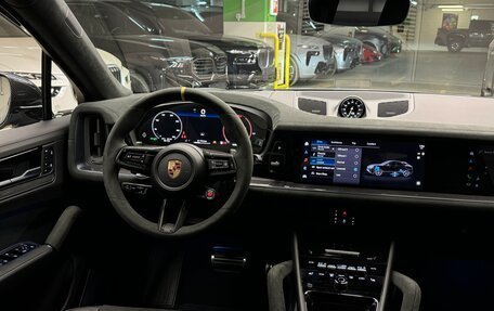 Porsche Cayenne III, 2025 год, 32 490 000 рублей, 4 фотография