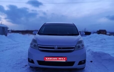 Toyota ISis I, 2007 год, 700 000 рублей, 2 фотография