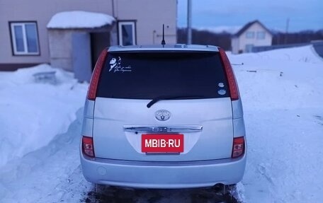 Toyota ISis I, 2007 год, 700 000 рублей, 4 фотография